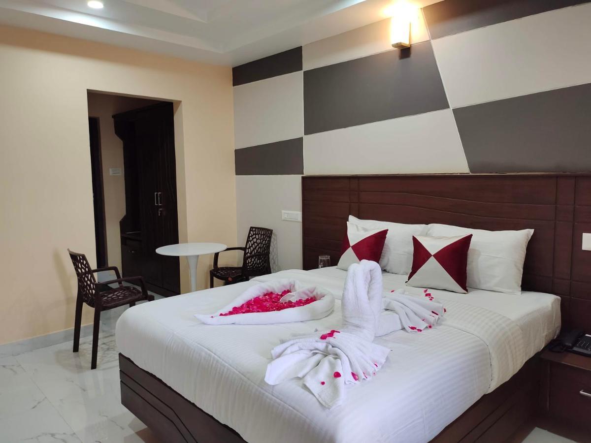 John Towers Hotell Tirunelveli Exteriör bild