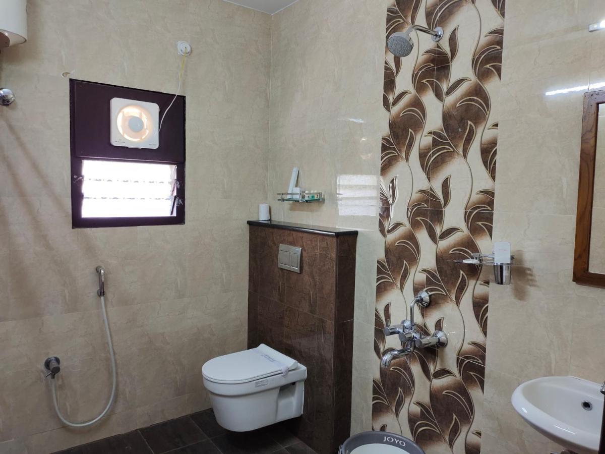 John Towers Hotell Tirunelveli Exteriör bild